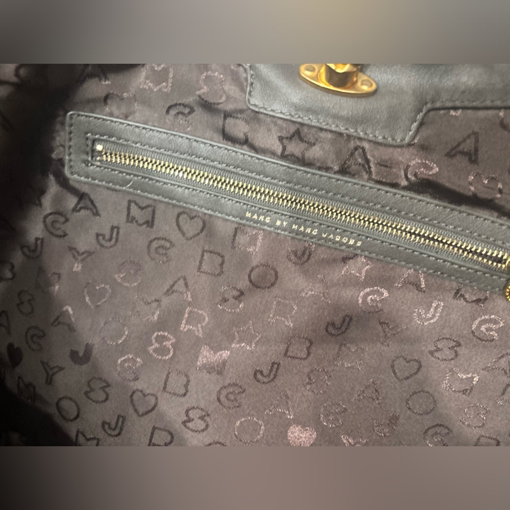 Marc By Marc Jacobs Turnlock Shine Fran XL Tote Bag Patent Gray Leather Brown - Picture 3 of 12